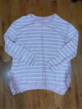 Time and Tru Pink and White Striped Long Sleeve Top
